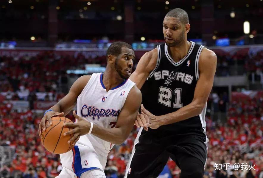  风云突变龙卷风席卷 